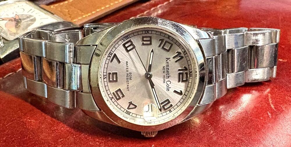 Women's 30mm Silver Tone Kenneth Cole NY Watch, WR 50M, Magnified Date Window